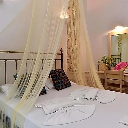 Afrodite 3* Парос